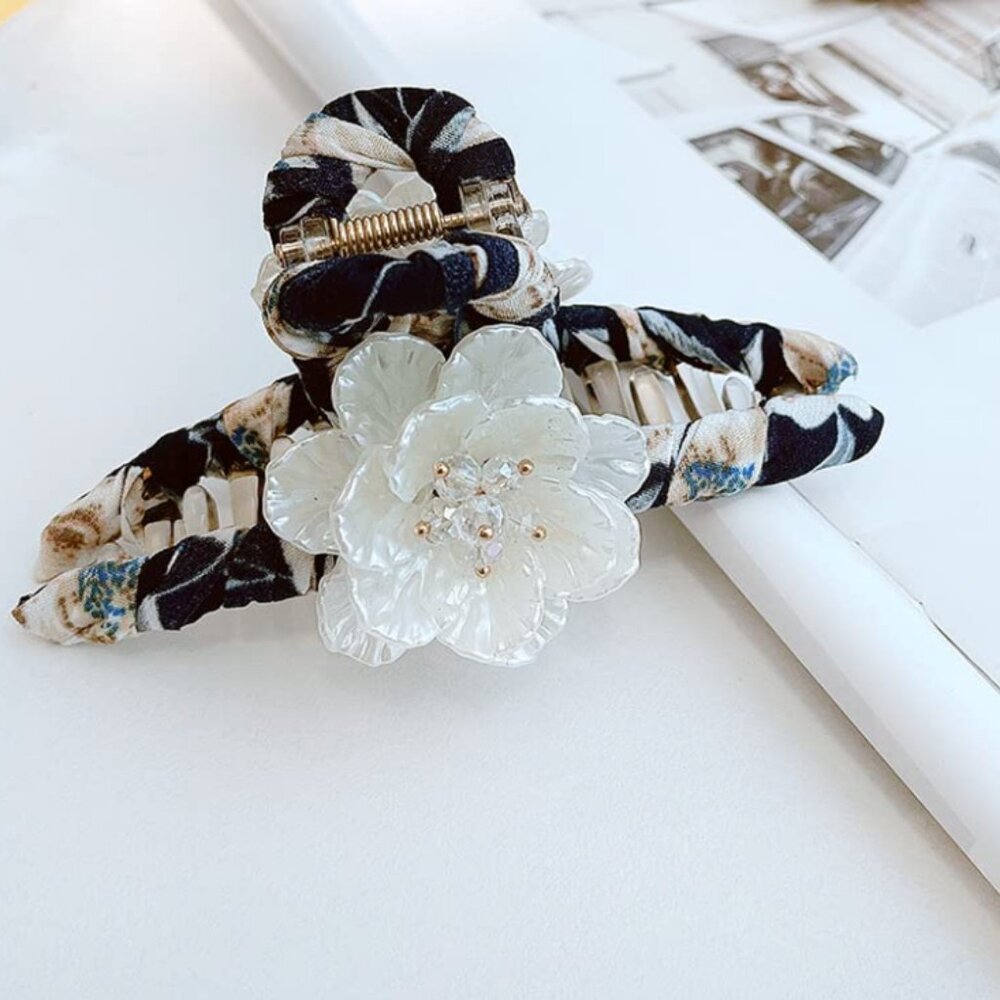 2 Pack Gorgeous Flower hair claw clips hair accessories - Picture 3 of 4